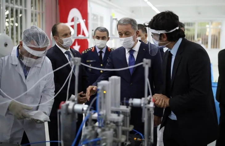 Milli Savunma Bakanı Hulusi Akar, Gazi Fişek Fabrikası’nda incelemelerde bulundu