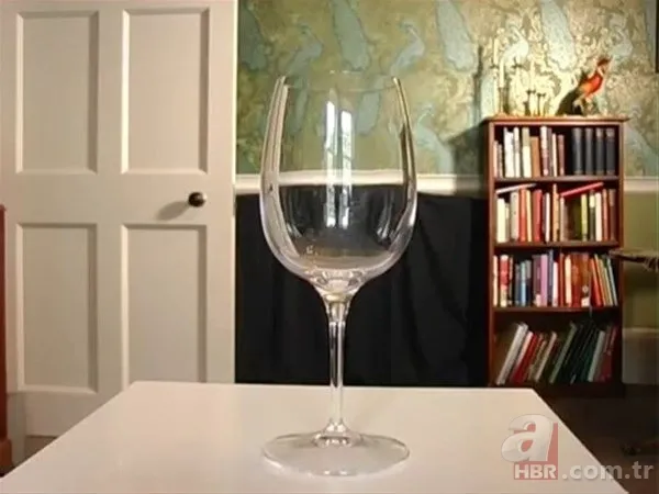 Tek bir hareketle parmağını yok etti! O numaranın sırrı ortaya çıktı: Yıllardır böyle kandırılmışız 23