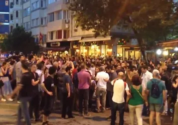 FETÖ’nün tetikçisi Cumhuriyet'ten ahlaksız tahrik!