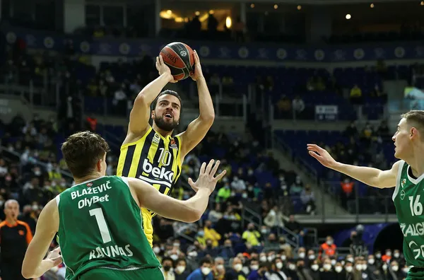 fenerbahceden-harika-geri-donus-fenerbahce-73-67-zalgiris-kaunas-mac-sonucu-1642718443175.jpg Fenerbahçe'den harika geri dönüş! Fenerbahçe 73-67 Zalgiris Kaunas (MAÇ SONUCU) - 1