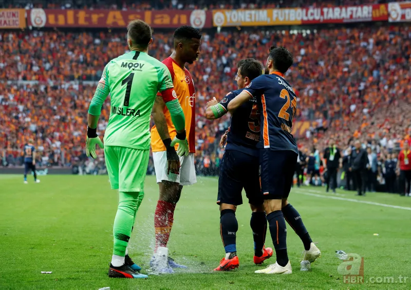 Başakşehir'in golü sonrası ortalık karıştı 24