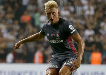 Andreas Beck Stuttgart'a transfer oldu