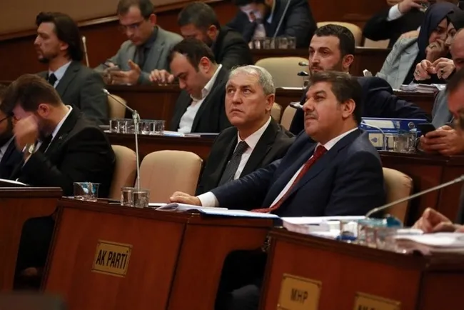 AK Parti Esenler Belediye Başkanı Tevfik Göksu: İBB 350 şantiyeyi kapatıp 114 projeyi durdurdu - 3