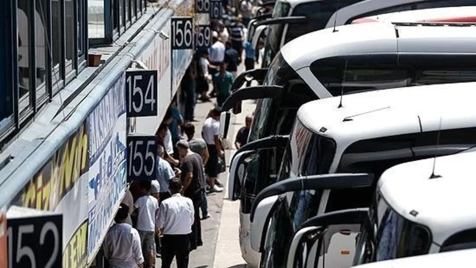Ulaştırma ve Altyapı Bakanlığı harekete geçti! Fahiş bilete geçit yok! Otobüs bileti fiyatları ne kadar oldu?
