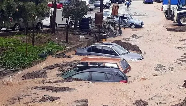 CHP yandaşı Uğur Dündar’dan tepki: İzmir belediyecilik açısından çok şansız!