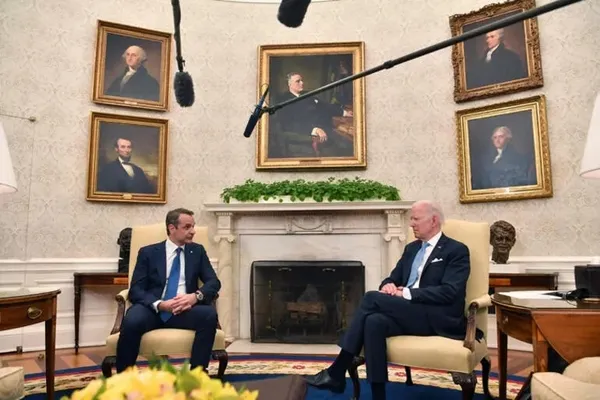 Son dakika: Türkiye hakkında ne düşünüyorlar? Yunan basını bu anketi konuşuyor