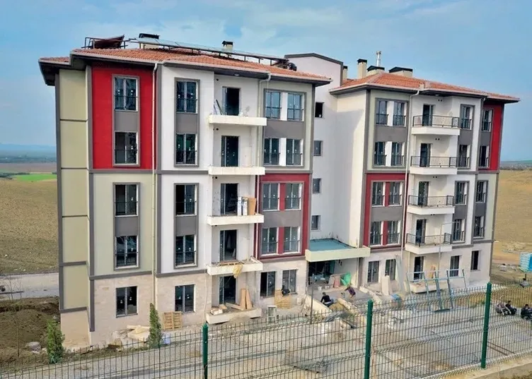 17 Ağustos'tan 6 Şubat'a afet yönetiminde büyük dönüşüm: 48 saatlik bekleyişten 23 dakikada ilk kurtarmaya güçlü devlet refleksi - 10