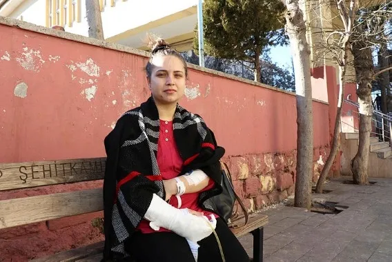 Gaziantep'te inanılmaz olay! Tayini çıkan sağlık memuru kadını, kayınpederi bıçakladı - 2