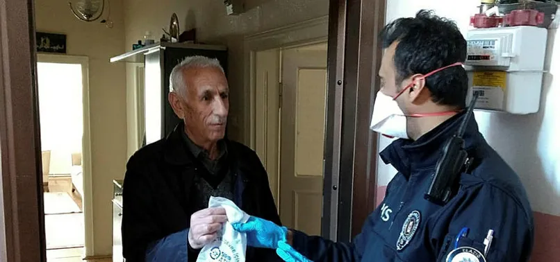 Yaşlıların ihtiyaçları bir telefonla karşılanıyor!