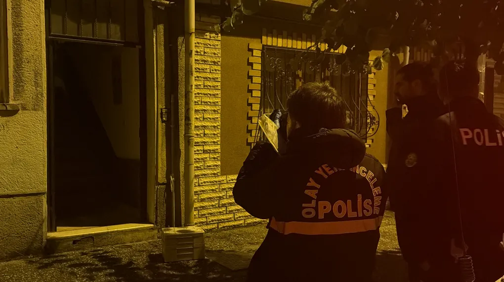 Eskişehir'de komşusunun evinde fenalaşan kadın hayatını kaybetti! Ölümü şüpheli bulundu