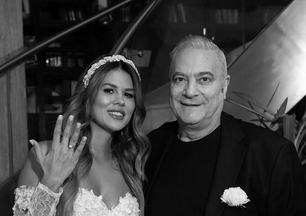 Alt tarafı 40 yaş! Gülseren Ceylan ile evlenen Mehmet Ali Erbil'e yorum yağdı