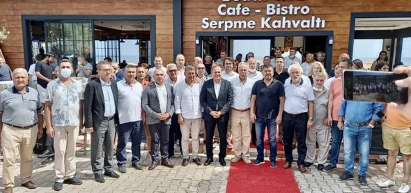 CHP'den Halk TV'nin sahibi Cafer Mahiroğlu'nun Ayvacık Asos'taki kaçak restoranının açılışına yoğun ilgi! Görüntüler tepki topladı