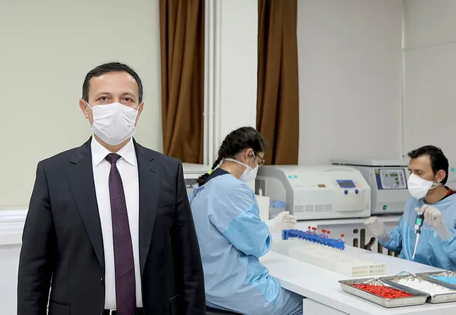 Yerli koronavirüs aşısında umut veren sonuçlar: Aşı yapılan gruptaki gönüllülerin antikorları yüzde 100 çıktı - 4