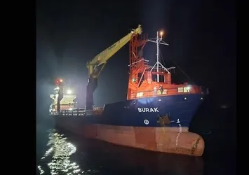 Çanakkale Boğazı'nda yük gemisi kurtarıldı