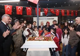 Şehit çocukları için anlamlı program: Doğum günleri kutlandı