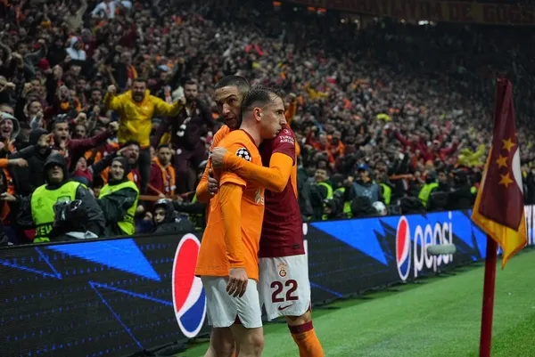 UEFA Galatasaraylı 2 oyuncuyu ’haftanın enleri’nde aday gösterdi