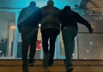 Kırmızı ve yeşil bültenle aranan 2 şahıs yakalandı!