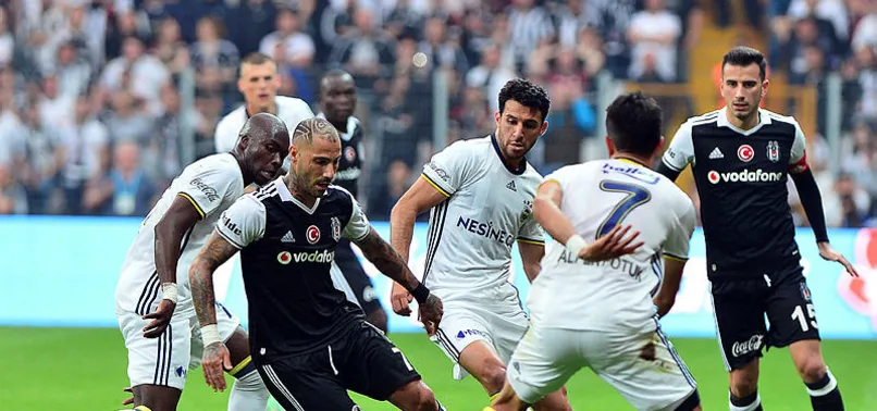 Fenerbahçe ve Beşiktaş'ın ilk 11'leri belli oldu
