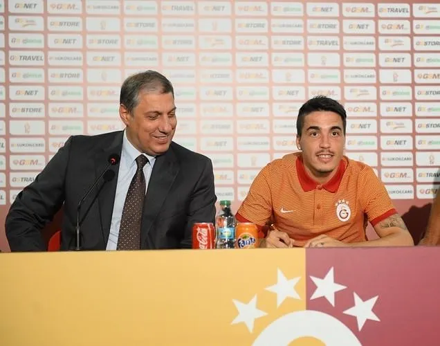 Josue Galatasaray ile imzaladı!