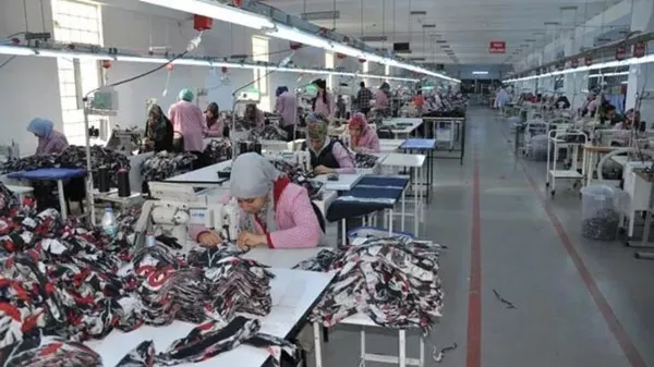 10-puanlik-avantaj-milyonlara-kazandiracak-prim-ve-borclanmaya-daha-az-odenecek-1640119244157.jpeg İş dünyası için 10 puanlık avantaj! Prim ve borçlanma için daha az ödeme yapılacak - 9