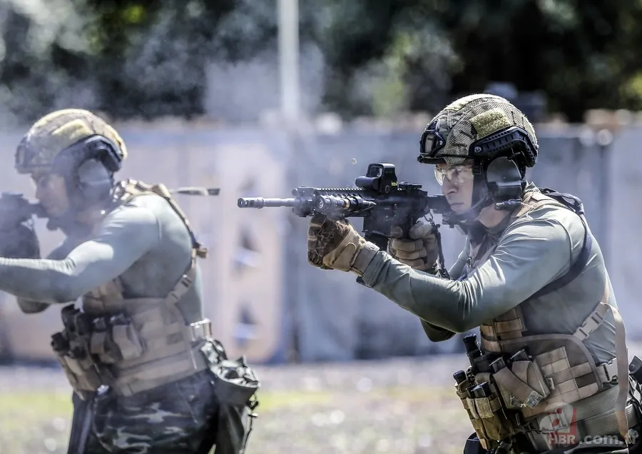 SAT komandolarının nefes kesen eğitimi! SAT komandolarının görevi nedir? 25