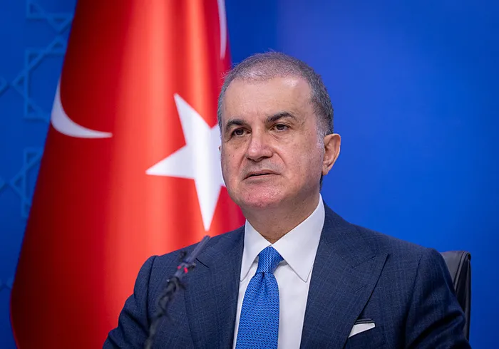 ak-parti-sozcusu-celikten-ozelin-cunta-sozlerine-tepki-cunta-esittir-chpdir-1744035738325.jpg AK Parti Genel Başkan Yardımcısı ve Parti Sözcüsü Ömer Çelik | Fotoğraf: AA