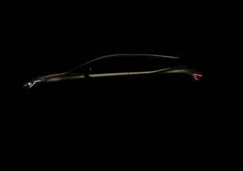 Yeni Toyota Auris’ten ilk kare