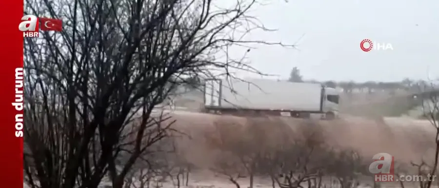 Şanlıurfa’da şiddetli sağanak sonrası sel! Korkunç görüntüler... Belediye Başkanı son durumu A Haber'de anlattı 23