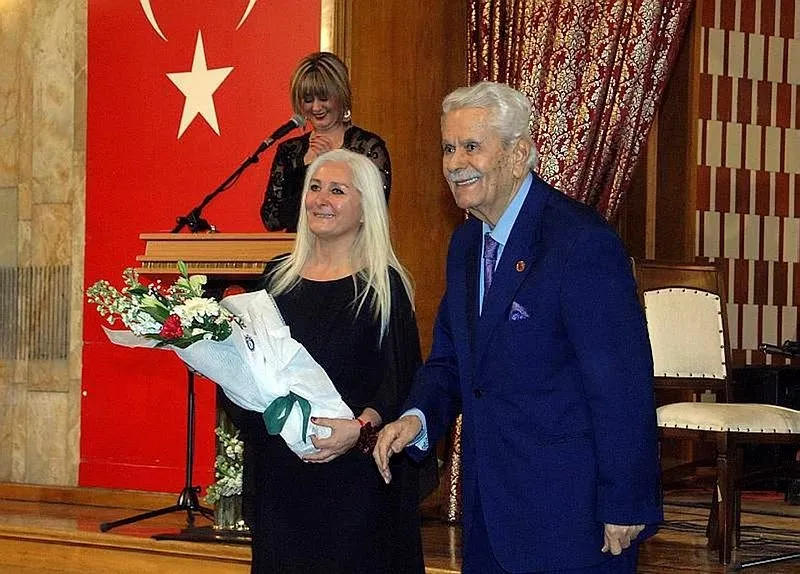 İsmet Sezgin hayatını kaybetti - 1