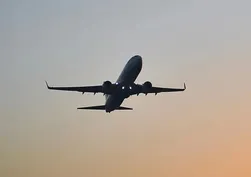 Gökyüzünde korku dolu dakikalar! Havada bomba paniği: Yolcu uçağı acil iniş yaptı