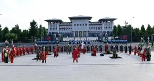 Cumhurbaşkanlığı Külliyesi’nde görkemli gösteri!