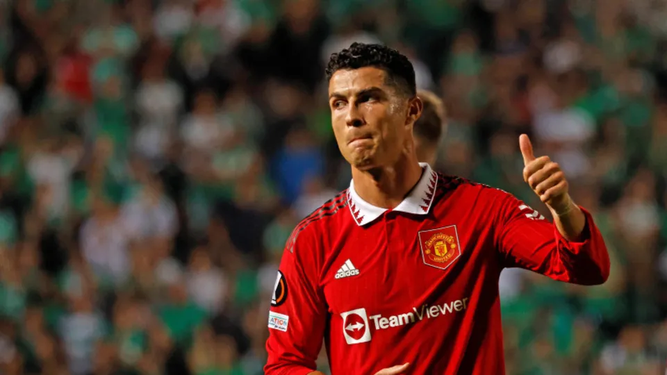 Galatasaray başkanı Dursun Özbek'ten Cristiano Ronaldo açıklaması! Taraftar 'come to Galatasaray' çılgınlığı başlatmıştı