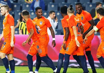 Başakşehir Avrupa sahnesinde! 11'ler belli oldu