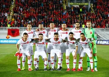 Şenol Güneş'ten sürpriz ilk 11!