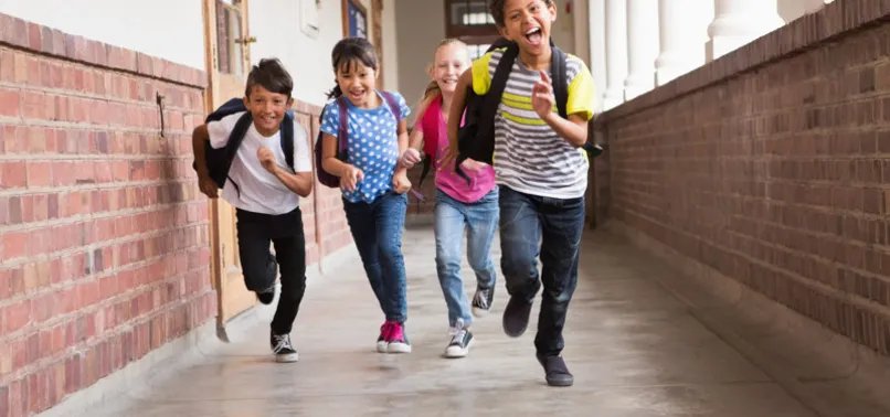 Okullarda 2. dönem devamsızlık silinir mi? MEB 2024 ikinci dönem lise, ortaokul, ilkokul devamsızlık kaç gün, sıfırlanır mı?