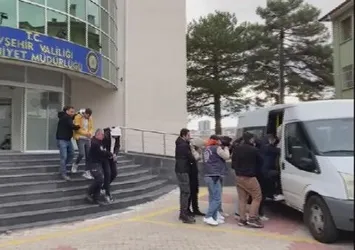Nevşehir merkezli 5 ilde 'kargo dolandırıcılığı' operasyonu: 11 gözaltı