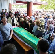 Neslican Tay son yolculuğuna uğurlandı