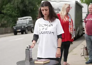 İslam düşmanlığı kanlarına işlemiş! Danimarka'da Kur'an-ı Kerim'e yönelik bir alçak saldırı daha...