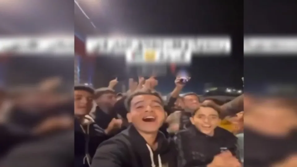 Gazzeliler ateşkesi sevinçle karşıladı