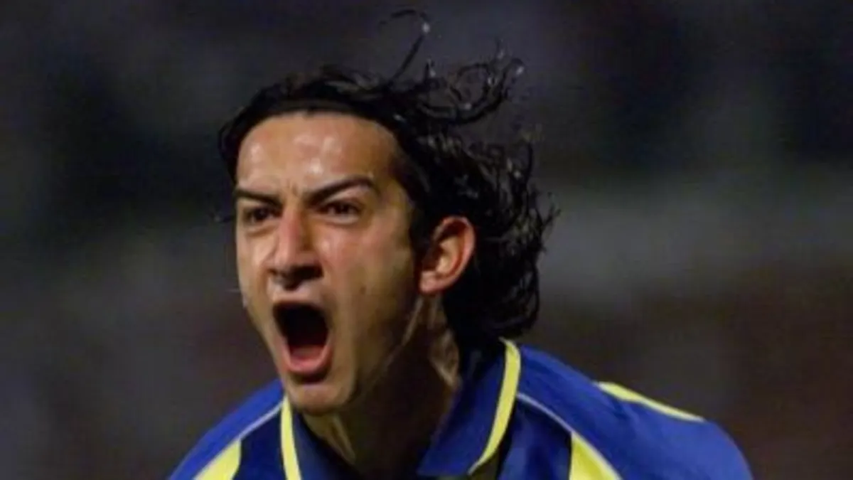 Eski Fenerbahçeli futbolcu Serhat Akın'a silahlı saldırı! İşte vurulma anı...