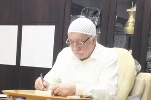 Paranoyak FETÖ