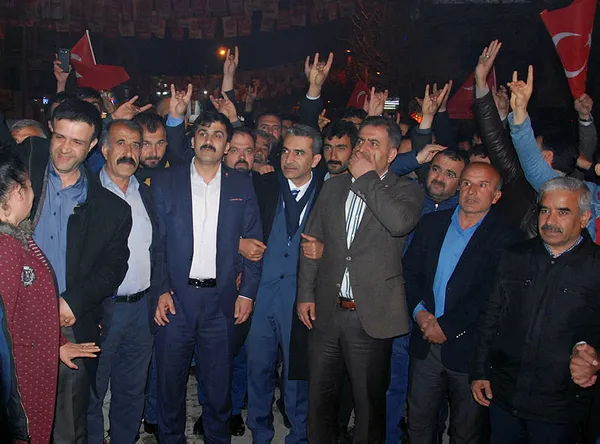 Bahçeli talimatı verdi! Adaylıktan çekildi