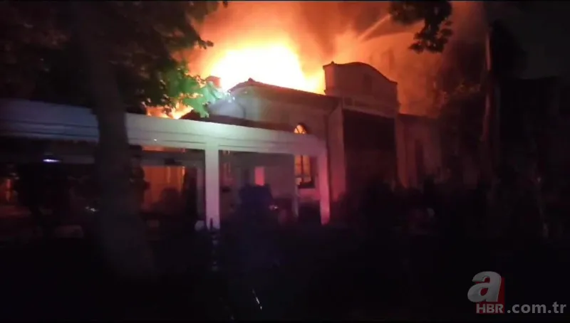 Topkapı Sarayı'ndaki tarihi restoranda yangın! Milli Saraylar Başkanlığı'ndan açıklama geldi 10