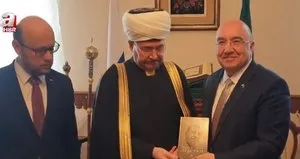 Başkan Erdoğan’ı namaz kılmaya bekliyoruz