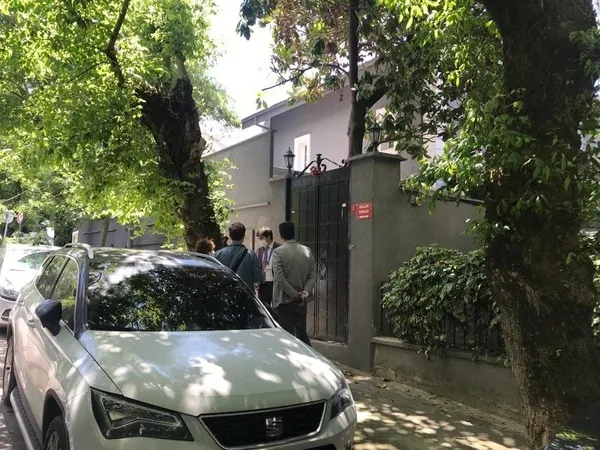 Soner Yalçın'dan skandal hareket! Kaçak kalesini denetlemek isteyen bakanlık ekipleri içeriye alınmadı - 1