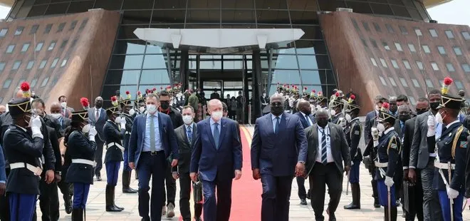 Başkan Erdoğan, Senegal’e gitmek için Kongo Demokratik Cumhuriyeti’nden ayrıldı