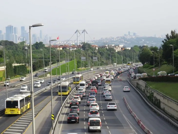 4 günlük yasağın ardından İstanbul’da bu sabah! Toplu ulaşım, 15 Temmuz Şehitler Köprüsü...