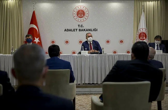 Bakan Gül: Görevde yükselme ve unvan değişikliği sınavı 5 Eylül 2020'de yapılacak - 1