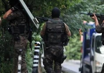 Kars'ta terör operasyonu: 11 gözaltı