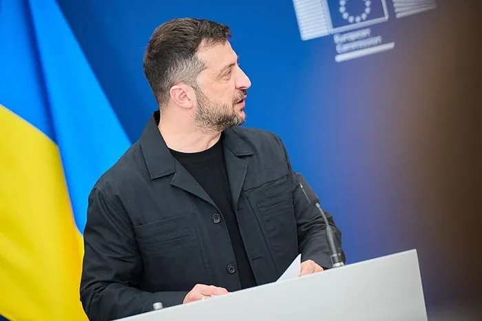 ukrayna-lideri-zelenskiden-putine-gorusme-sarti-turkiyeyi-isaret-etti-1755761895259.jpeg Ukrayna lideri Volodimir Zelenski (AA)